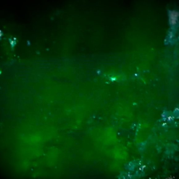 Emerald 1.44ct Solid 22K Yellow Gold Ring - Picture 3 of 8